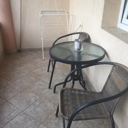 Aтанасов Ii 招待所